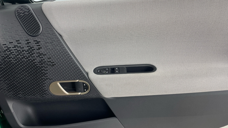 MINI Cooper 160kW SE Exclusive 54kWh 3dr Auto Electric Hatchback